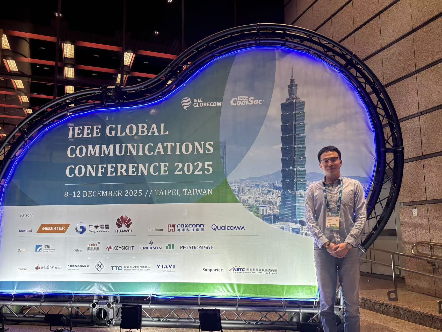 ISLANDS DC Yuhao Zhang presents at IEEE GLOBECOM 2025 in Taipei